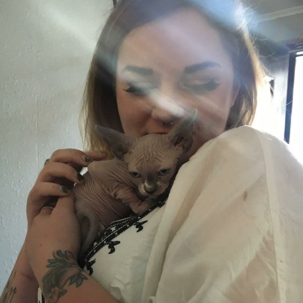 Meet your Posher, Samantha